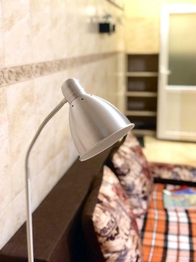 Modern Aparthotel Near Metro Pecherska 키예프 외부 사진