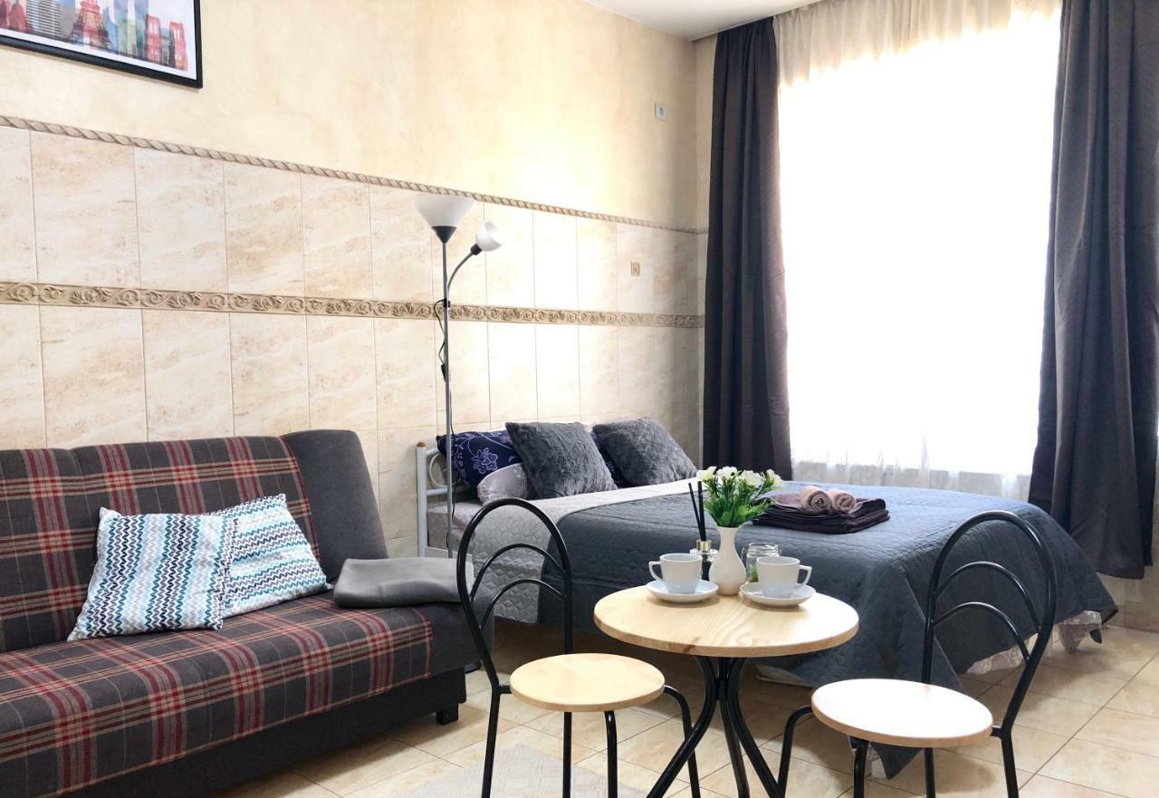 Modern Aparthotel Near Metro Pecherska 키예프 외부 사진