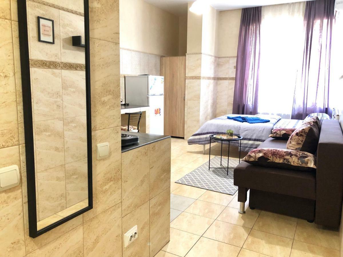 Modern Aparthotel Near Metro Pecherska 키예프 외부 사진